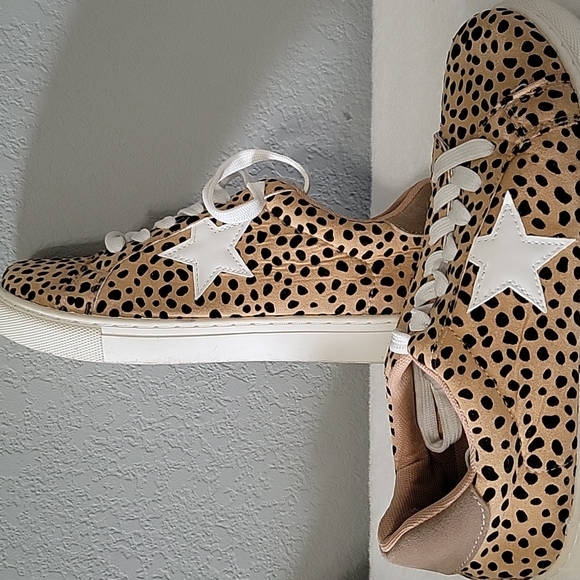 Animal print star shoe - Picture 2 of 4
